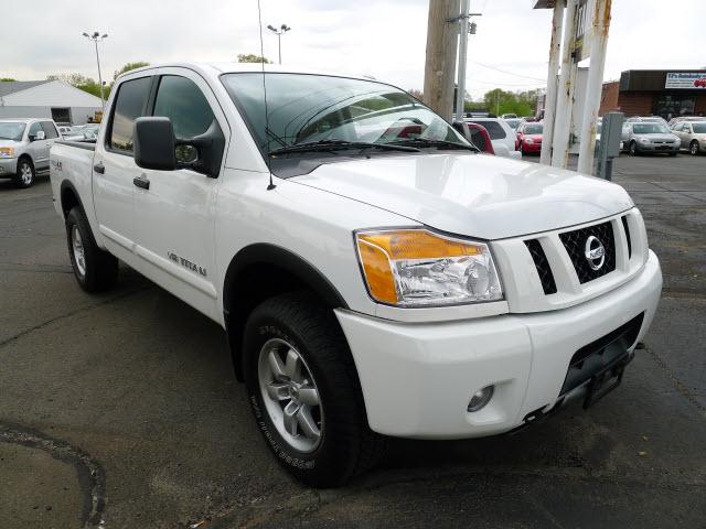 Photo of 2011 Nissan Titan