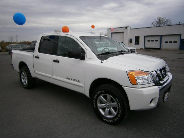 Photo of 2012 Nissan Titan