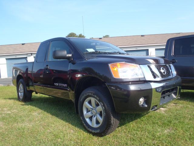 Photo of 2011 Nissan Titan
