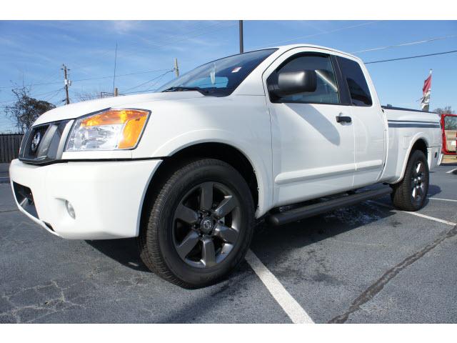 Photo of 2012 Nissan Titan