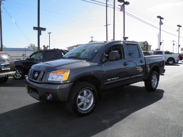 Photo of 2011 Nissan Titan