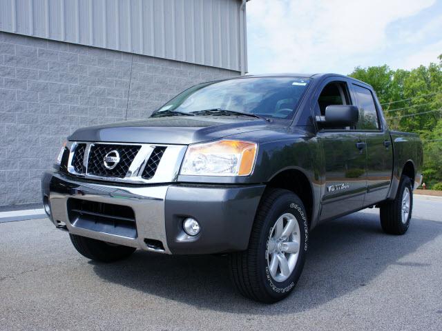 Photo of 2012 Nissan Titan