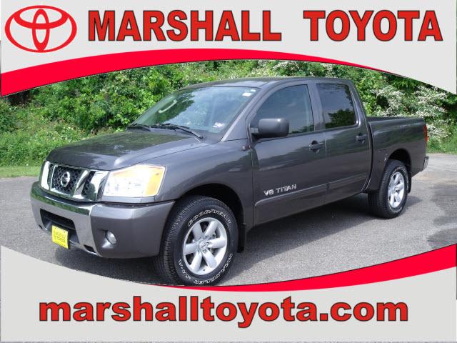 Photo of 2010 Nissan Titan