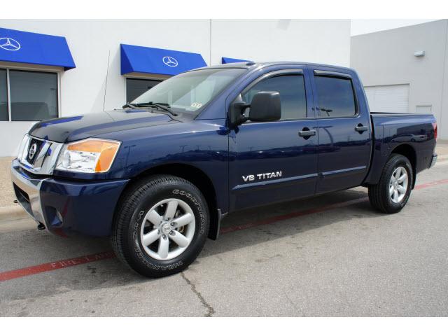 Photo of 2010 Nissan Titan