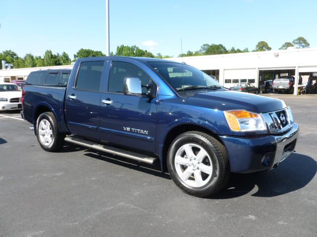 Photo of 2011 Nissan Titan
