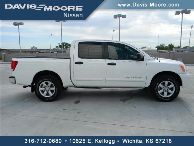 Photo of 2010 Nissan Titan
