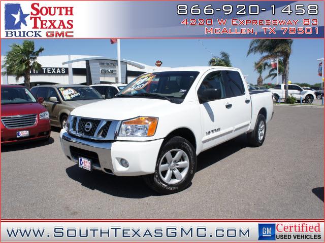 Photo of 2010 Nissan Titan