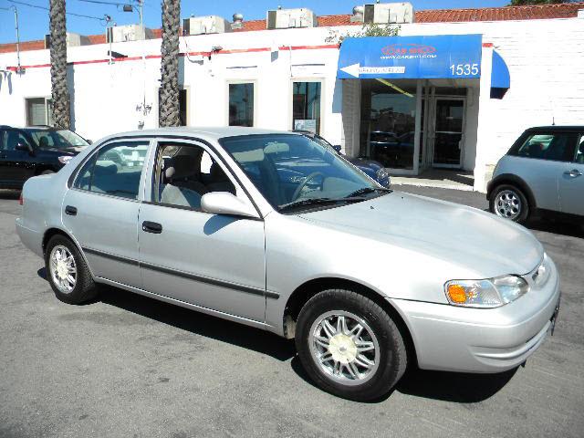 Photo of 2000 Toyota Corolla