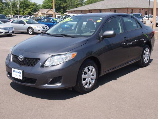 Photo of 2010 Toyota Corolla