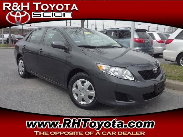 Photo of 2010 Toyota Corolla