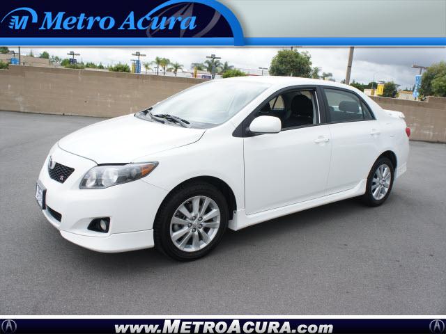 Photo of 2010 Toyota Corolla