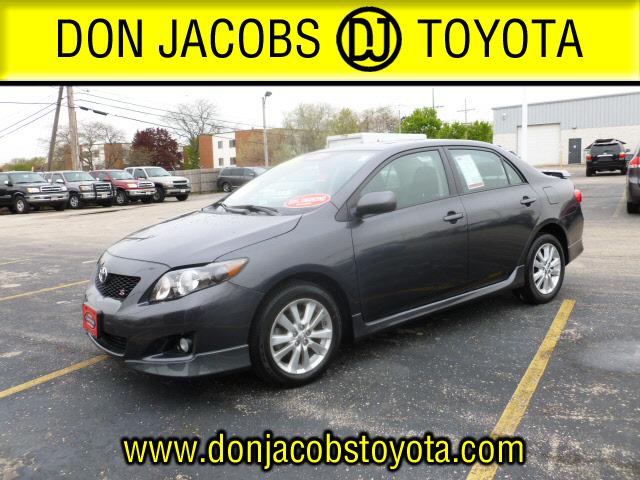 Photo of 2010 Toyota Corolla