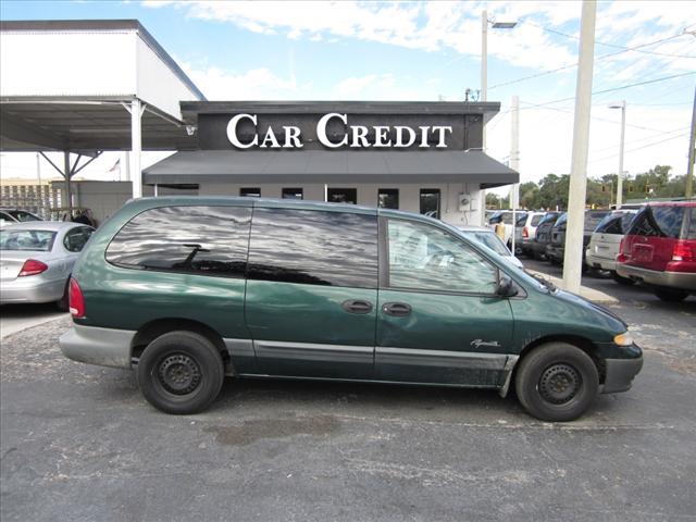 Photo of 1996 Plymouth Grand Voyager