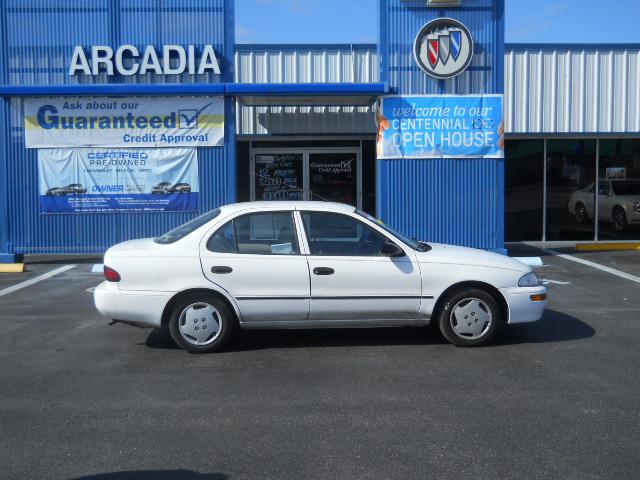 Photo of 1997 Geo Prizm
