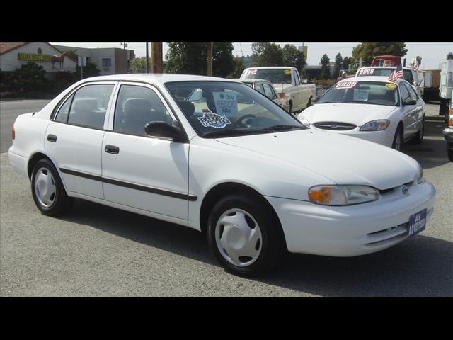 Photo of 2001 Chevrolet Prizm