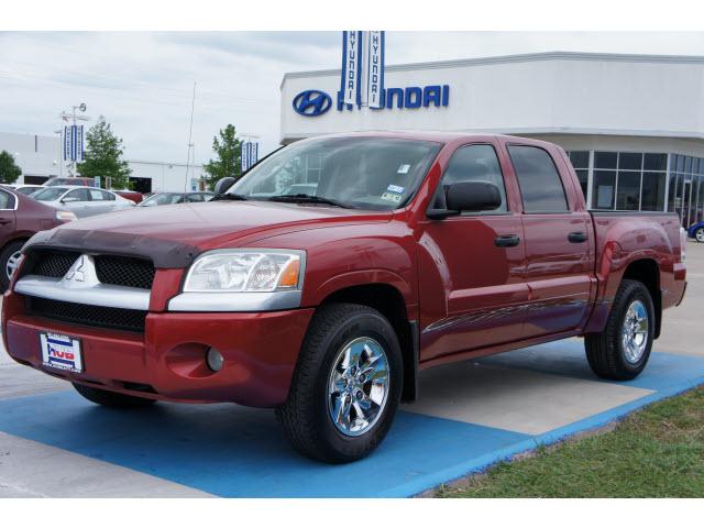Photo of 2006 Mitsubishi Raider
