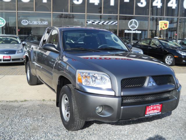 Photo of 2007 Mitsubishi Raider