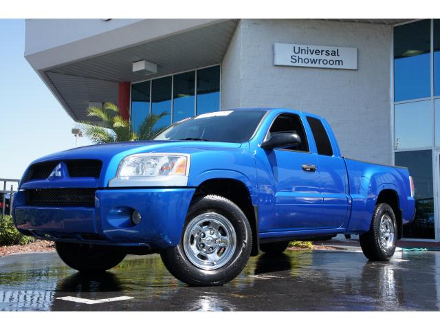 Photo of 2008 Mitsubishi Raider
