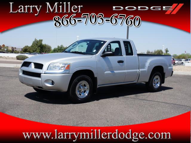 Photo of 2007 Mitsubishi Raider