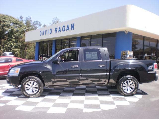 Photo of 2008 Mitsubishi Raider