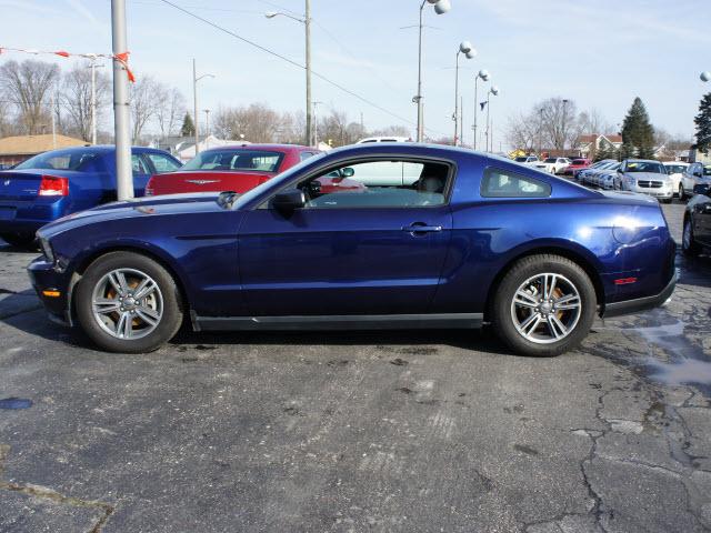 Photo of 2012 Ford Mustang