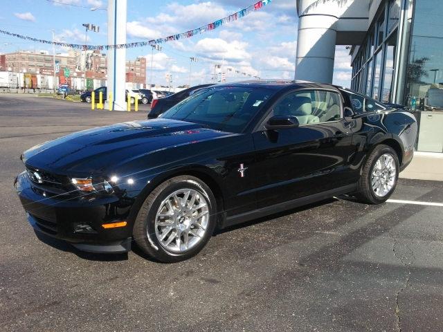Photo of 2012 Ford Mustang