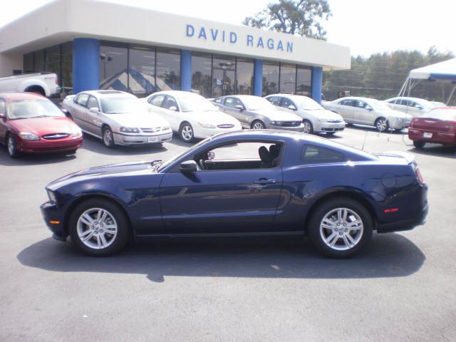 Photo of 2011 Ford Mustang