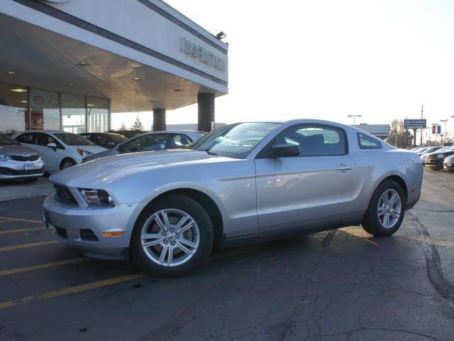 Photo of 2012 Ford Mustang