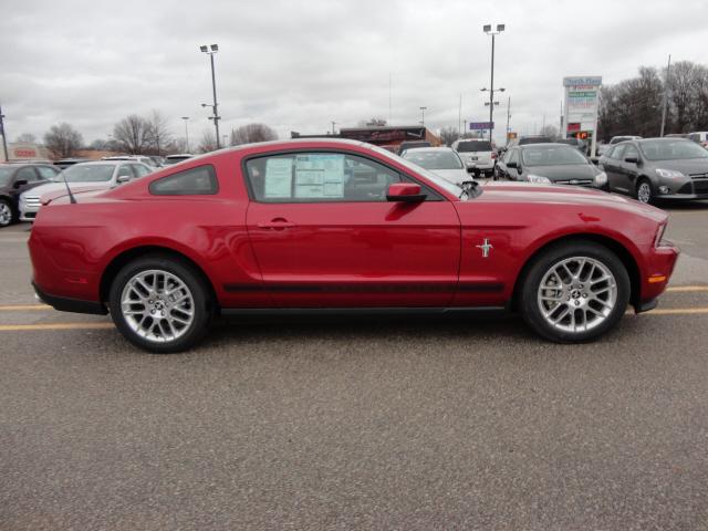 Photo of 2012 Ford Mustang