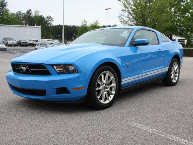 Photo of 2010 Ford Mustang