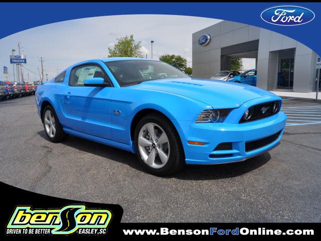 Photo of 2013 Ford Mustang