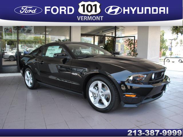 Photo of 2011 Ford Mustang