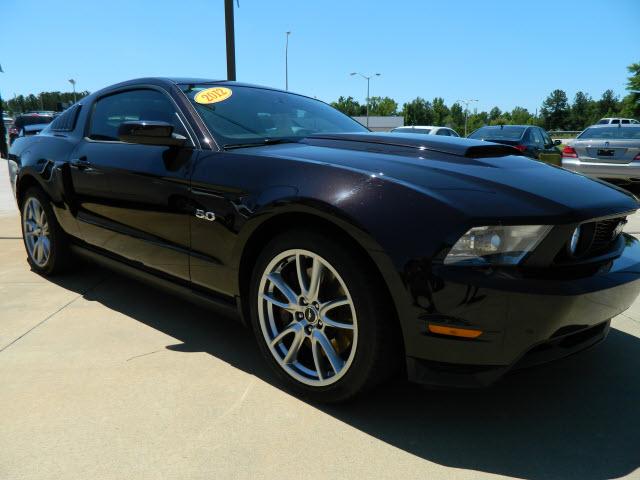 Photo of 2012 Ford Mustang
