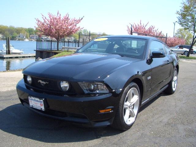 Photo of 2011 Ford Mustang