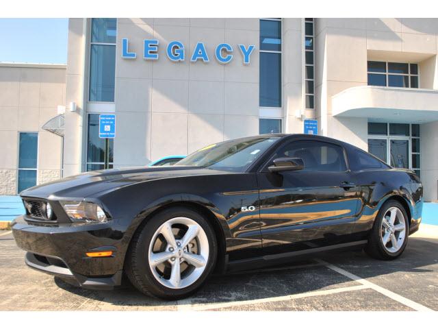 Photo of 2011 Ford Mustang