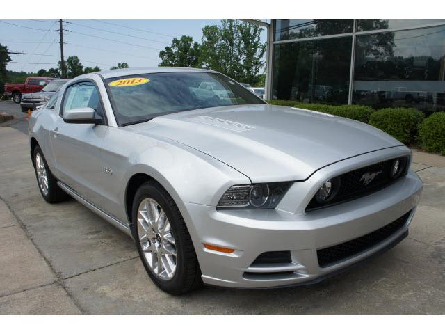 Photo of 2013 Ford Mustang
