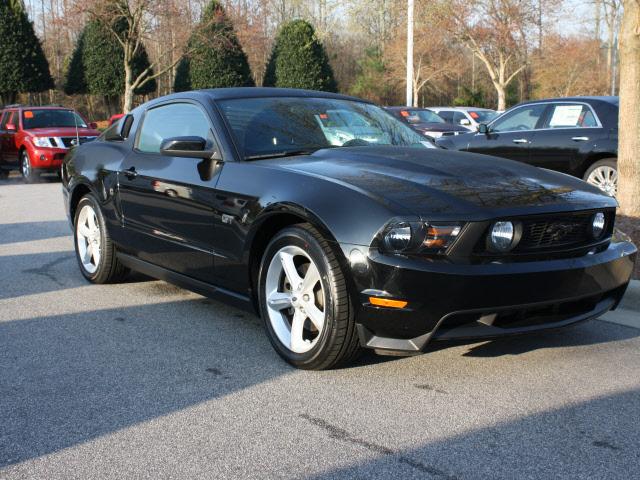 Photo of 2010 Ford Mustang