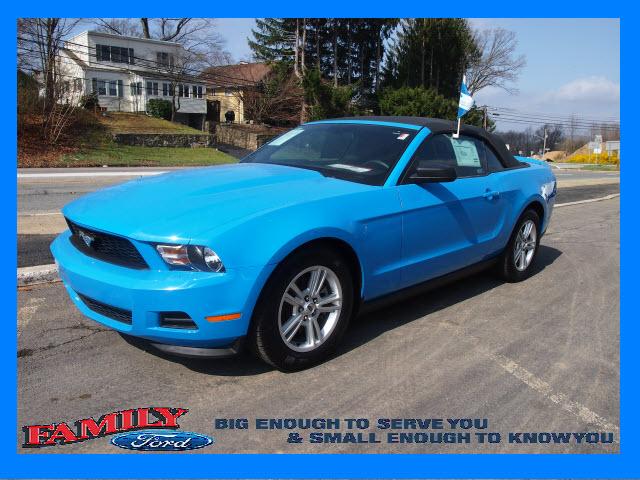 Photo of 2011 Ford Mustang