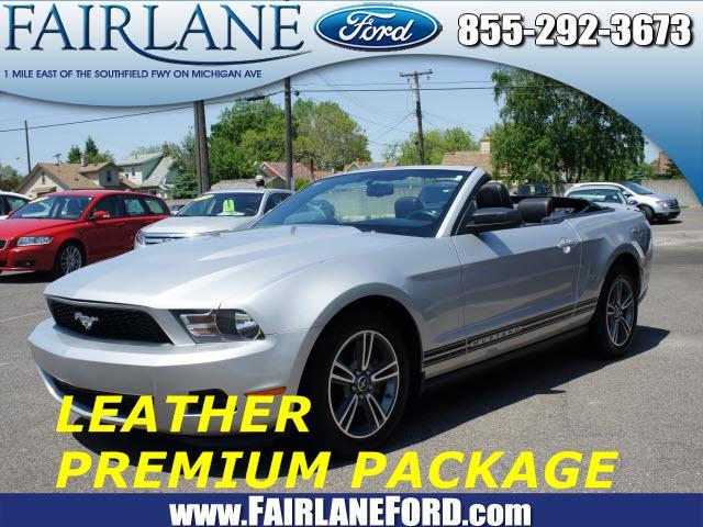 Photo of 2010 Ford Mustang