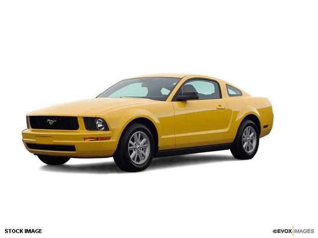 Photo of 2006 Ford Mustang