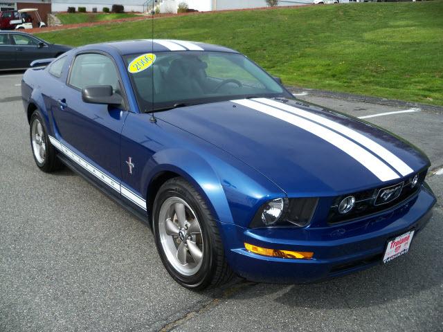 Photo of 2006 Ford Mustang