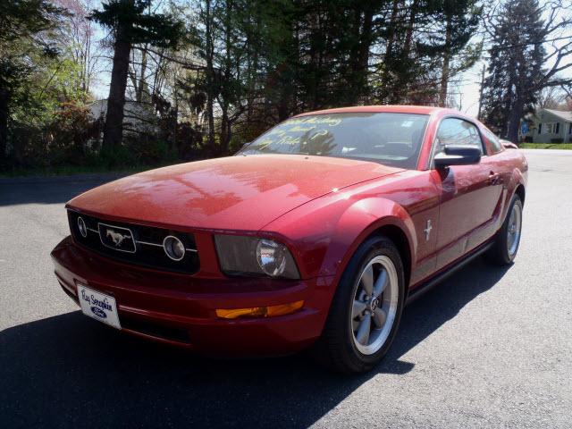 Photo of 2006 Ford Mustang