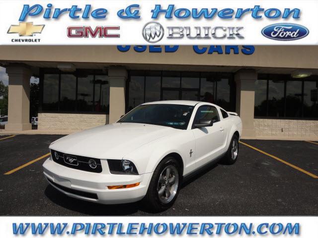Photo of 2006 Ford Mustang
