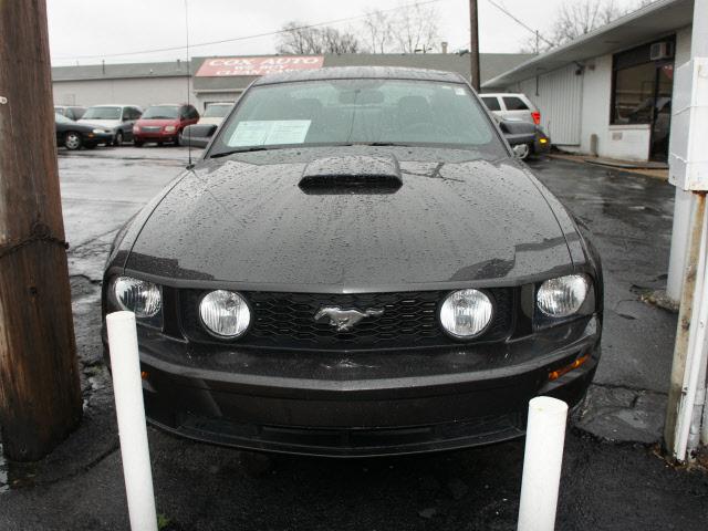 Photo of 2007 Ford Mustang