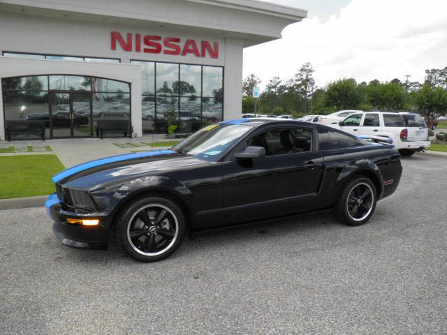 Photo of 2007 Ford Mustang
