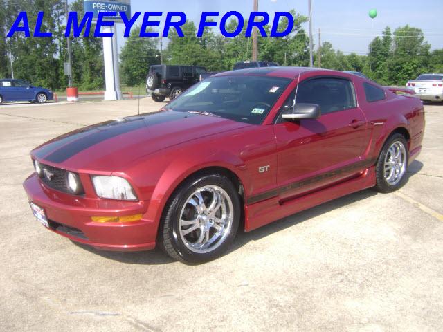 Photo of 2007 Ford Mustang