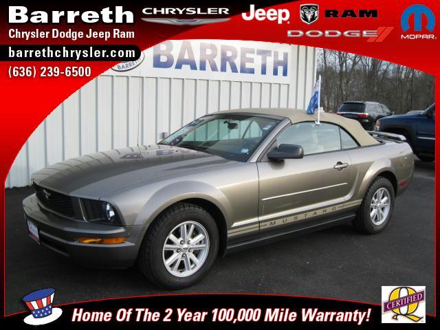 Photo of 2005 Ford Mustang