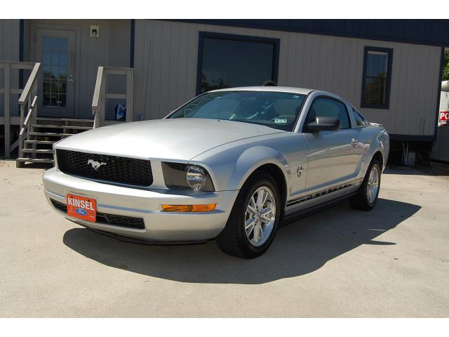 Photo of 2009 Ford Mustang