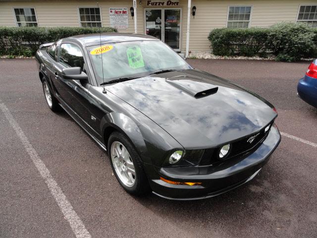 Photo of 2008 Ford Mustang