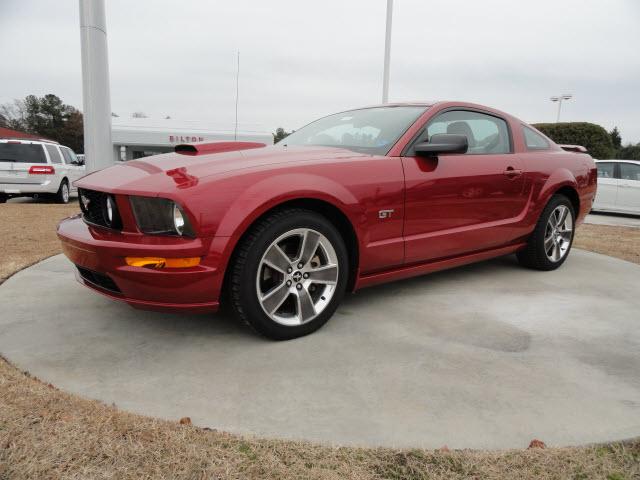 Photo of 2008 Ford Mustang